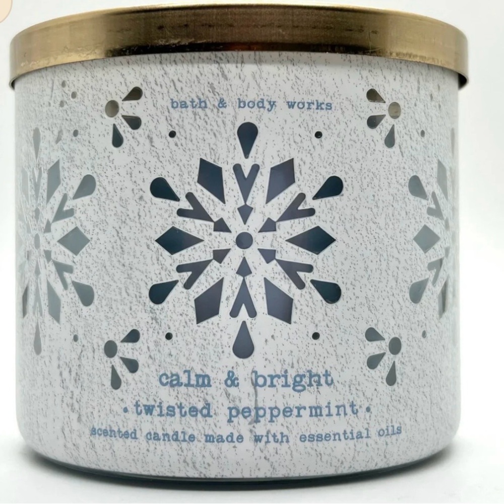Bath & Body Works Calm & Bright Twisted Peppermint Candle - White & Gold